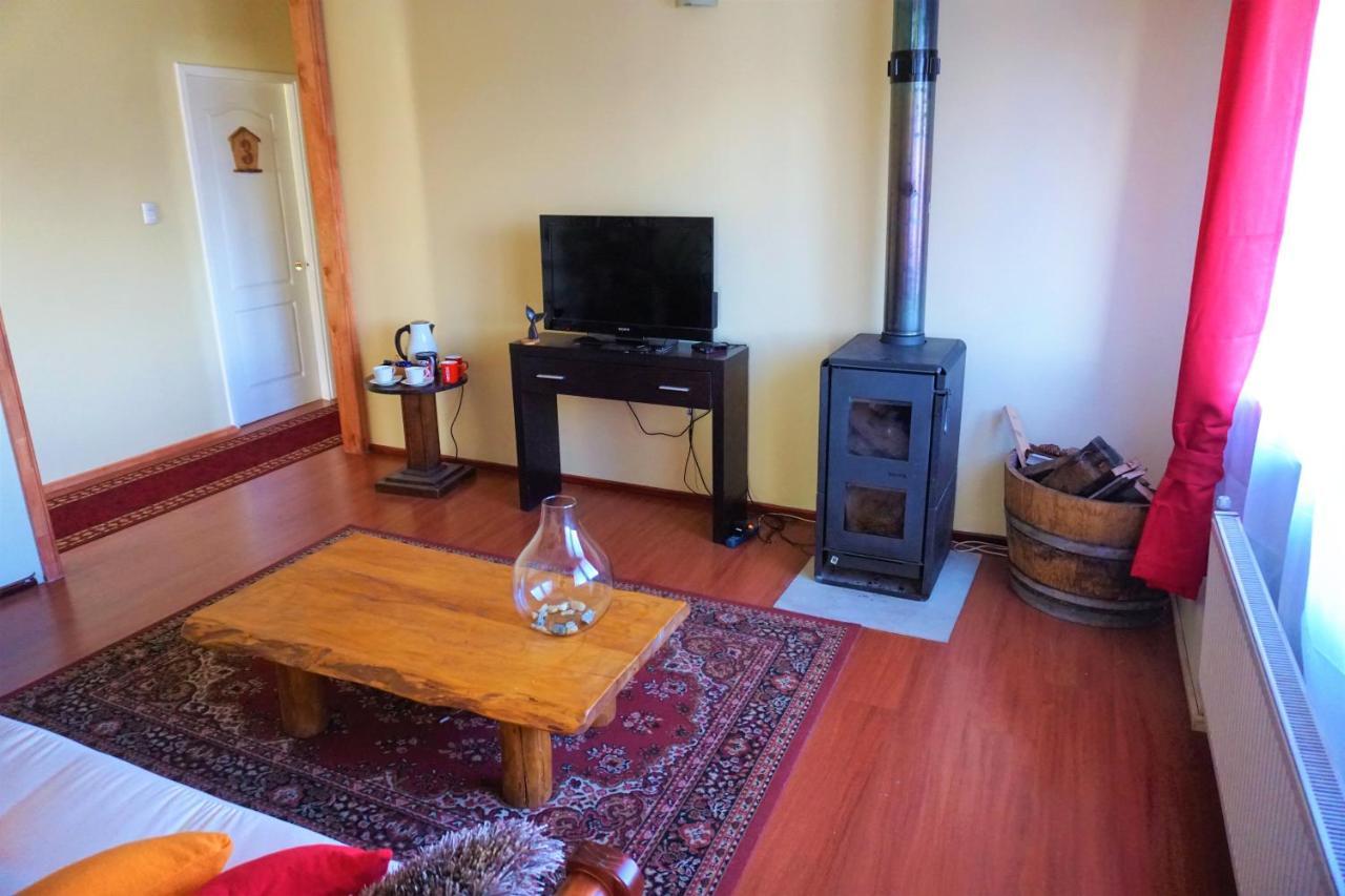 Hostal Casa Arrayan Coyhaique Luaran gambar